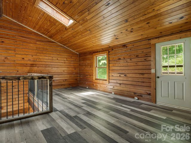 262 Gibson Branch Road, Clyde, NC 28721