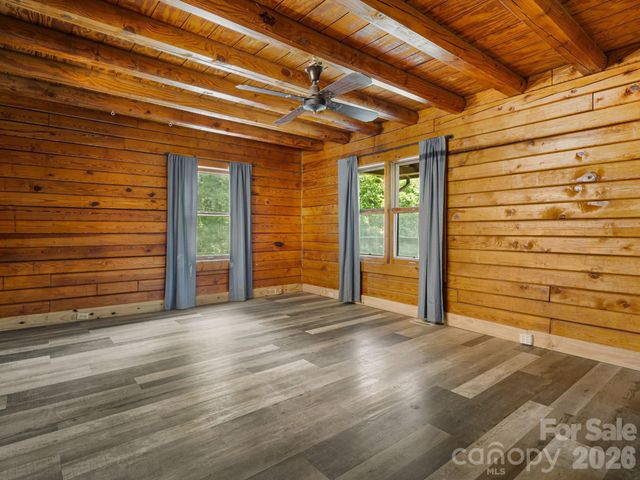 262 Gibson Branch Road, Clyde, NC 28721