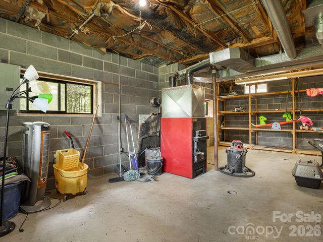 262 Gibson Branch Road, Clyde, NC 28721