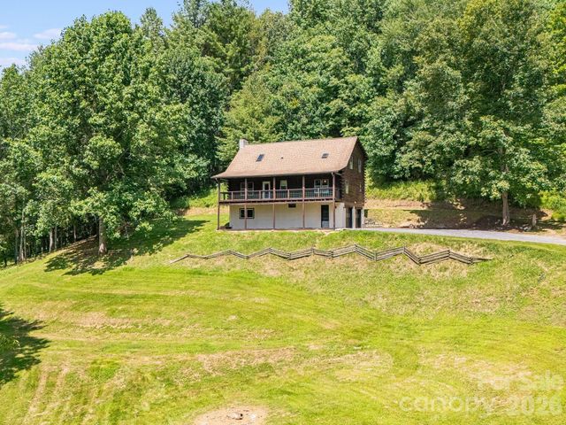 262 Gibson Branch Road, Clyde, NC 28721