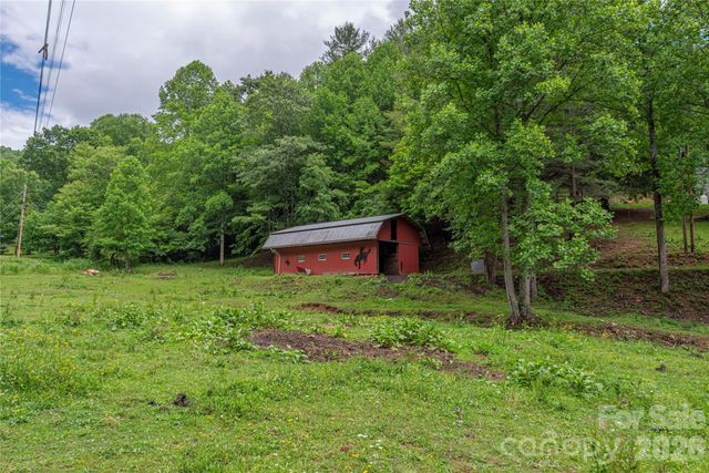 262 Gibson Branch Road, Clyde, NC 28721