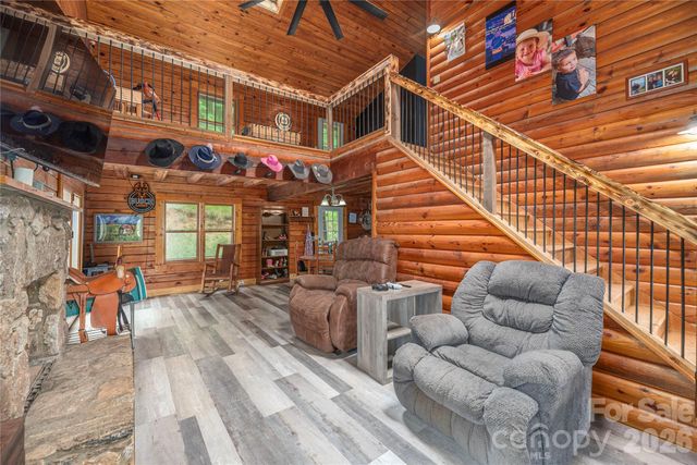 262 Gibson Branch Road, Clyde, NC 28721
