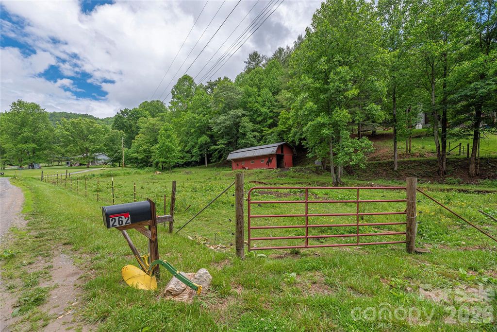 262 Gibson Branch Road, Clyde, NC 28721
