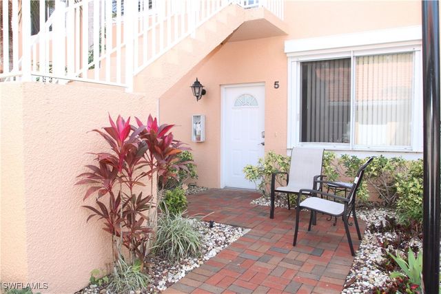 6660 Beach Resort DR 1005, Naples, FL 34114