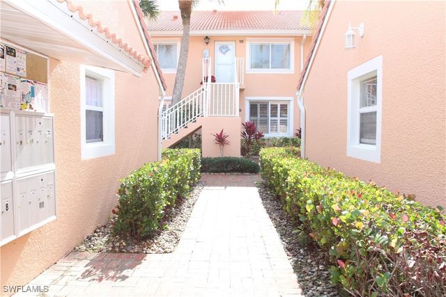 6660 Beach Resort DR 1005, Naples, FL 34114