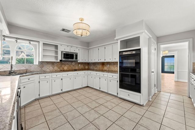 18319 Trace Forest Drive, Spring, TX 77379