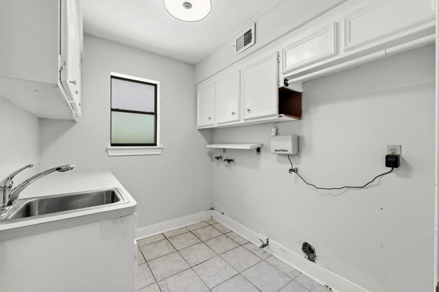 18319 Trace Forest Drive, Spring, TX 77379