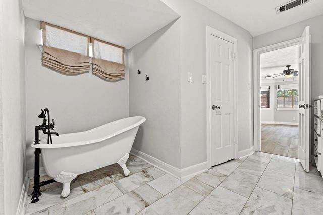 18319 Trace Forest Drive, Spring, TX 77379