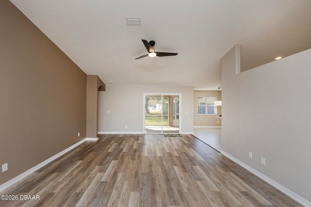 9 Slipper Flower Path E, Palm Coast, FL 32164