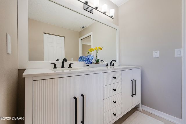 9 Slipper Flower Path E, Palm Coast, FL 32164