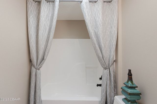 9 Slipper Flower Path E, Palm Coast, FL 32164