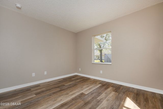 9 Slipper Flower Path E, Palm Coast, FL 32164