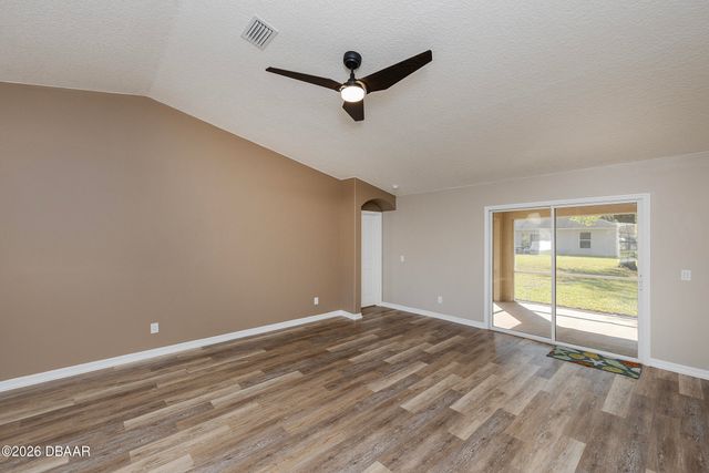 9 Slipper Flower Path E, Palm Coast, FL 32164