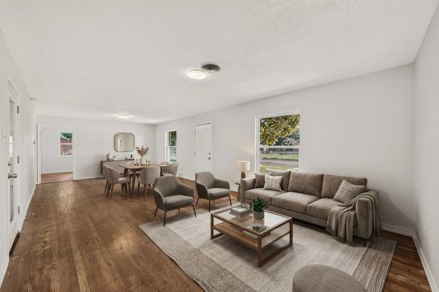 405 Easton Road, Dallas, TX 75218