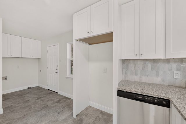 405 Easton Road, Dallas, TX 75218