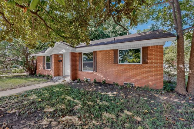 405 Easton Road, Dallas, TX 75218