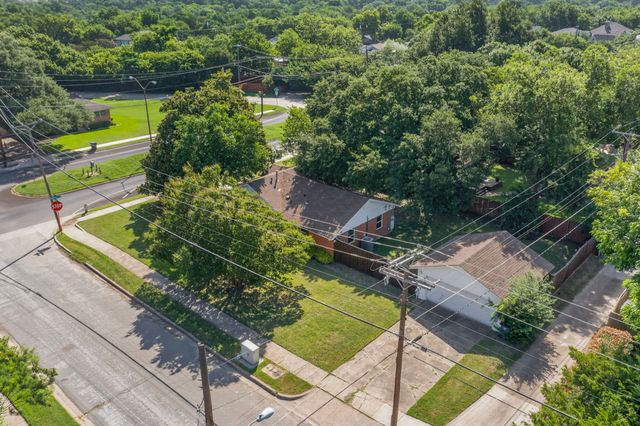 405 Easton Road, Dallas, TX 75218