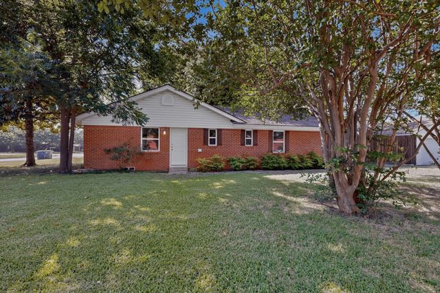 405 Easton Road, Dallas, TX 75218
