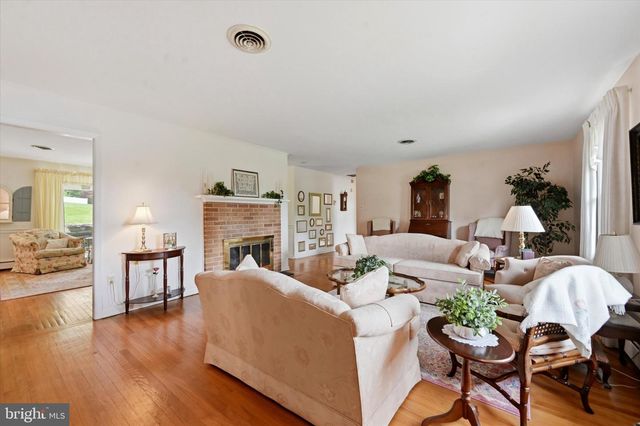 101 CASWALLEN DR, West Chester, PA 19380