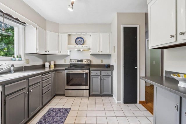 5509 Dahlen Drive, Madison, WI 53705