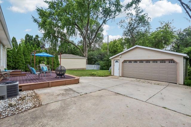 5509 Dahlen Drive, Madison, WI 53705