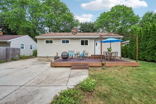 5509 Dahlen Drive, Madison, WI 53705