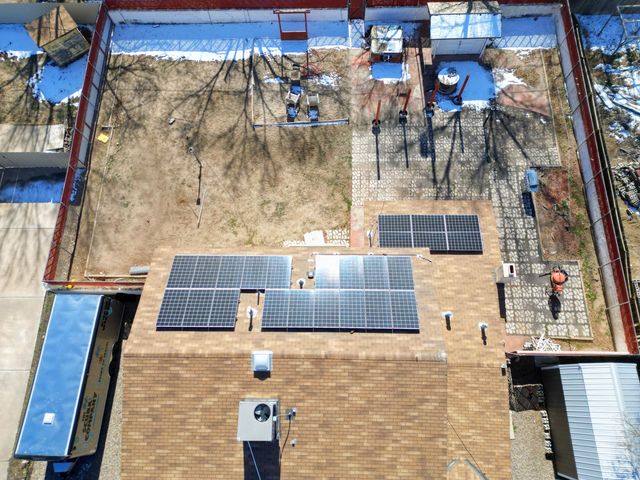 1812 Quiet Lane SW, Albuquerque, NM 87105