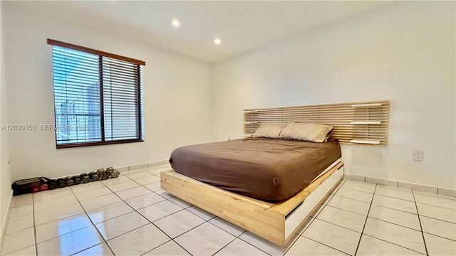 8045 SW 107th Avenue 309, Miami, FL 33173