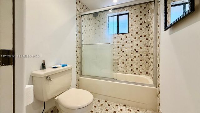 8045 SW 107th Avenue 309, Miami, FL 33173