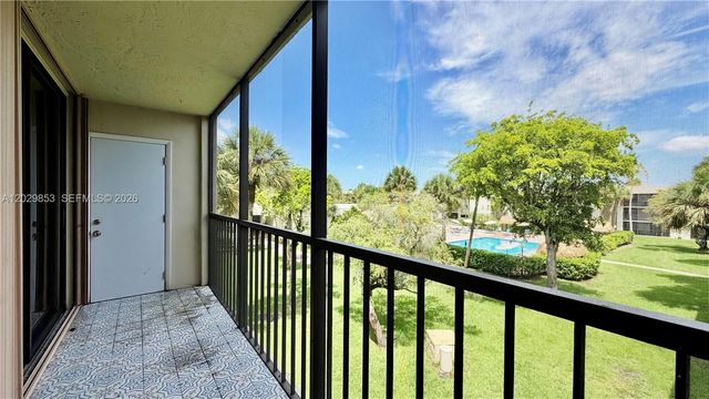 8045 SW 107th Avenue 309, Miami, FL 33173