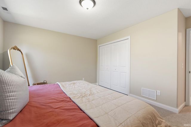 113 Paul Court, Roanoke, IN 46783