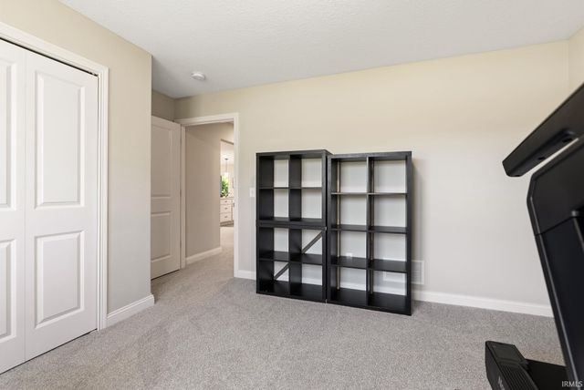 113 Paul Court, Roanoke, IN 46783