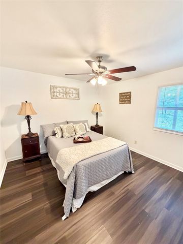2117 Foxcroft Circle, Denton, TX 76209
