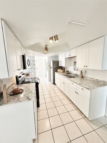 2117 Foxcroft Circle, Denton, TX 76209