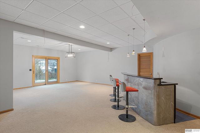 907 Woodland Avenue, Papillion, NE 68046