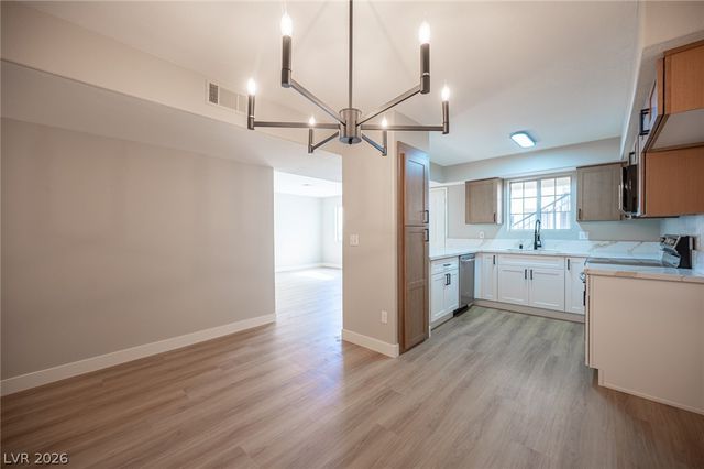 2725 South Nellis Boulevard 1040, Las Vegas, NV 89121