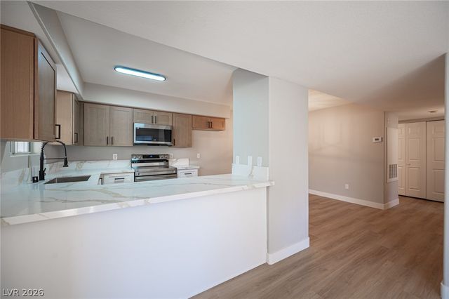 2725 South Nellis Boulevard 1040, Las Vegas, NV 89121