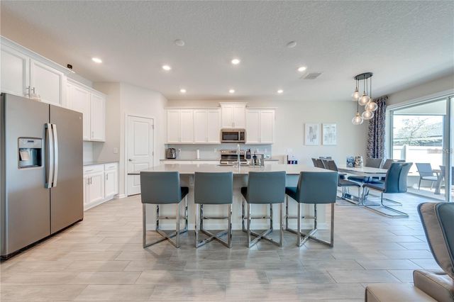 5301 AMERSHAM LANE, St Cloud, FL 34771