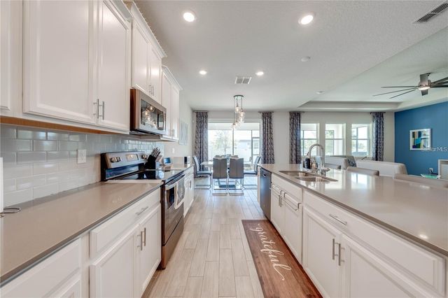 5301 AMERSHAM LANE, St Cloud, FL 34771