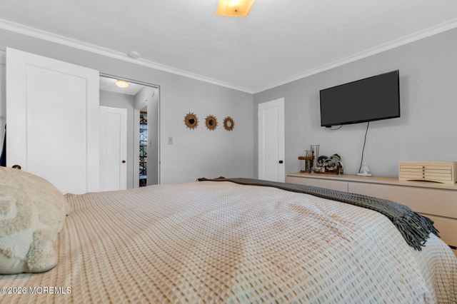 168 Manor Drive, Red Bank, NJ 07701