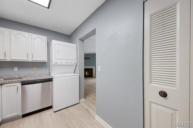 8912 Cardinal Terrace, Brentwood, MO 63144
