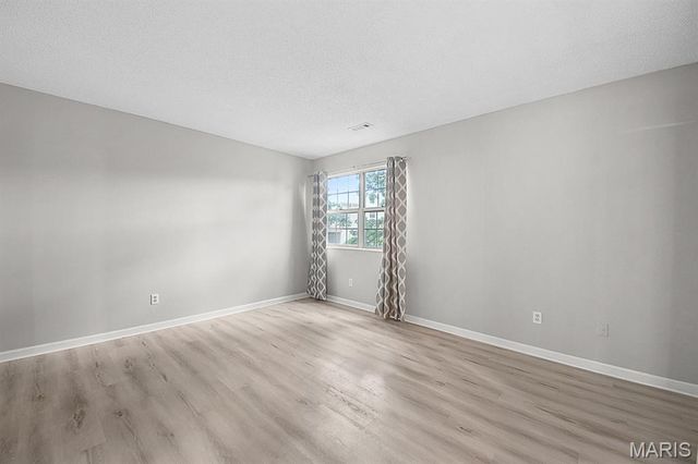 8912 Cardinal Terrace, Brentwood, MO 63144