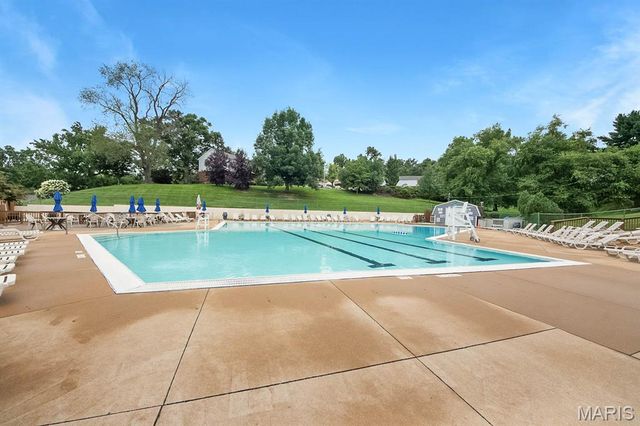 8912 Cardinal Terrace, Brentwood, MO 63144