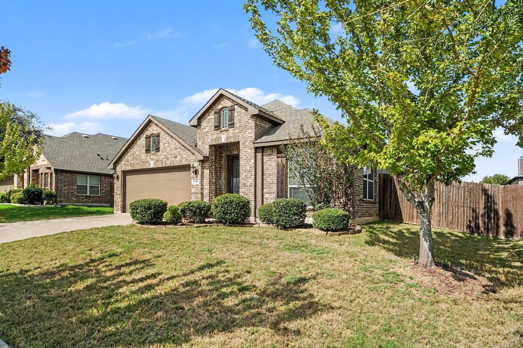 1004 Star Grass Drive, Mansfield, TX 76063 — photo 3