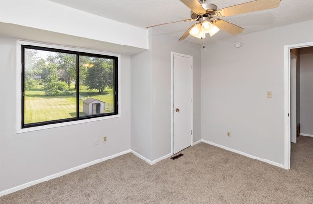 712 E Rose Avenue, Des Moines, IA 50315