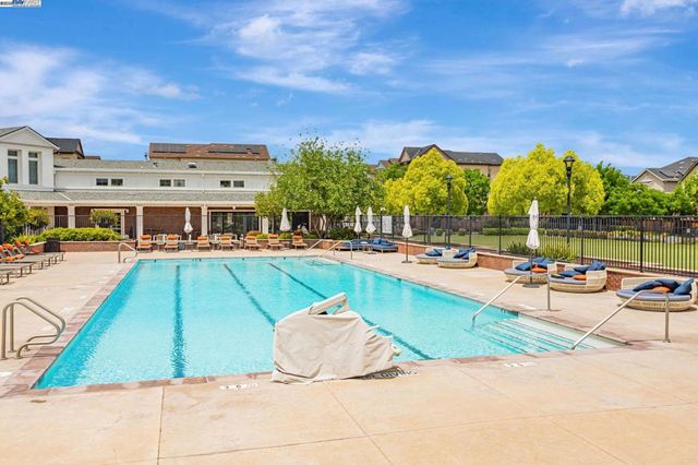 1380 1380 Brookline Loop, Pleasanton, CA 94566