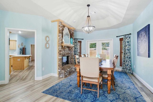 5790 Sunflower Ave, Milton, FL 32570