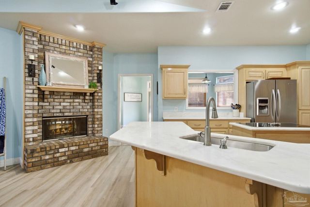 5790 Sunflower Ave, Milton, FL 32570