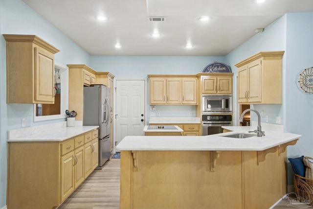 5790 Sunflower Ave, Milton, FL 32570