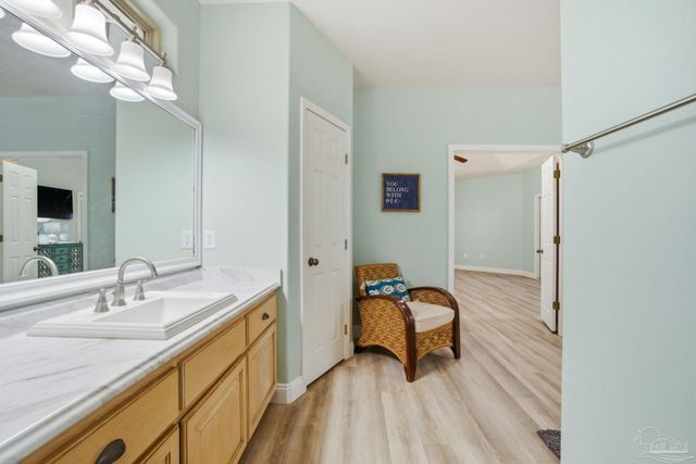 5790 Sunflower Ave, Milton, FL 32570